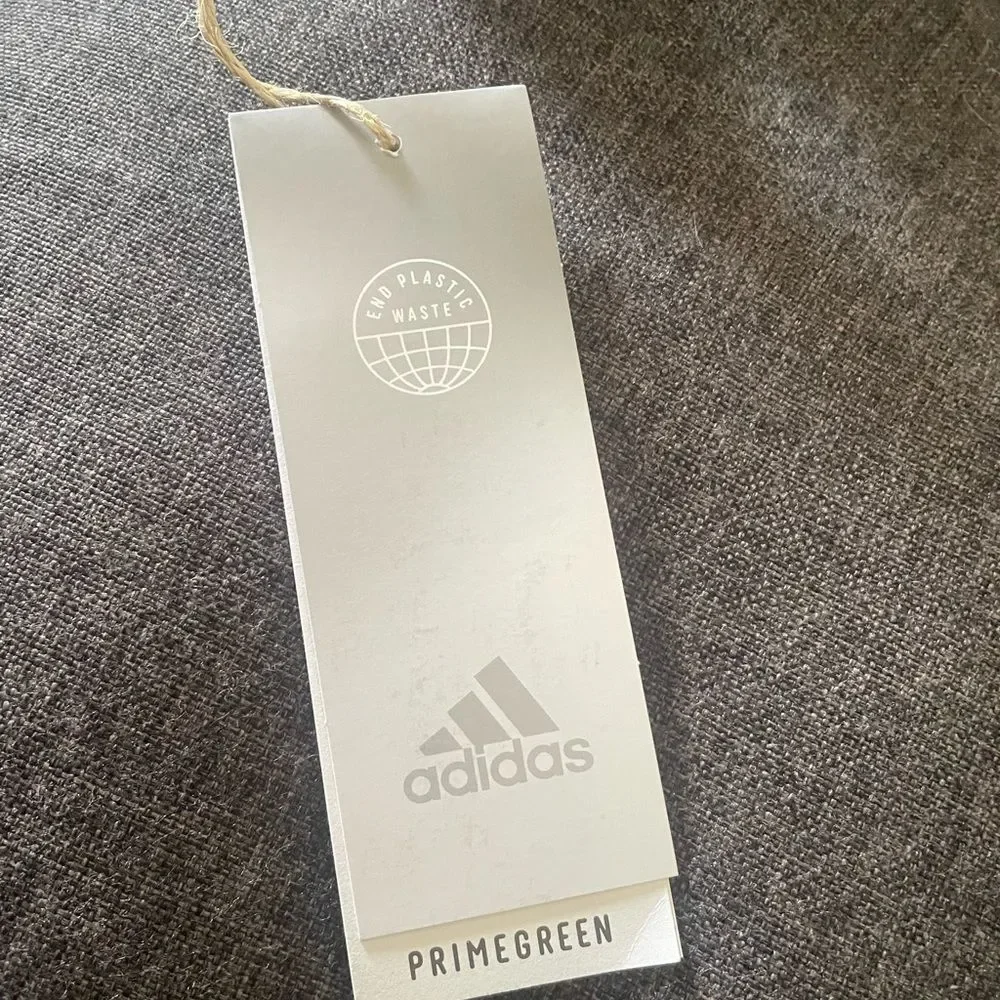 NWT Womens Adidas Shorts Size 2X - Picture 4 of 4
